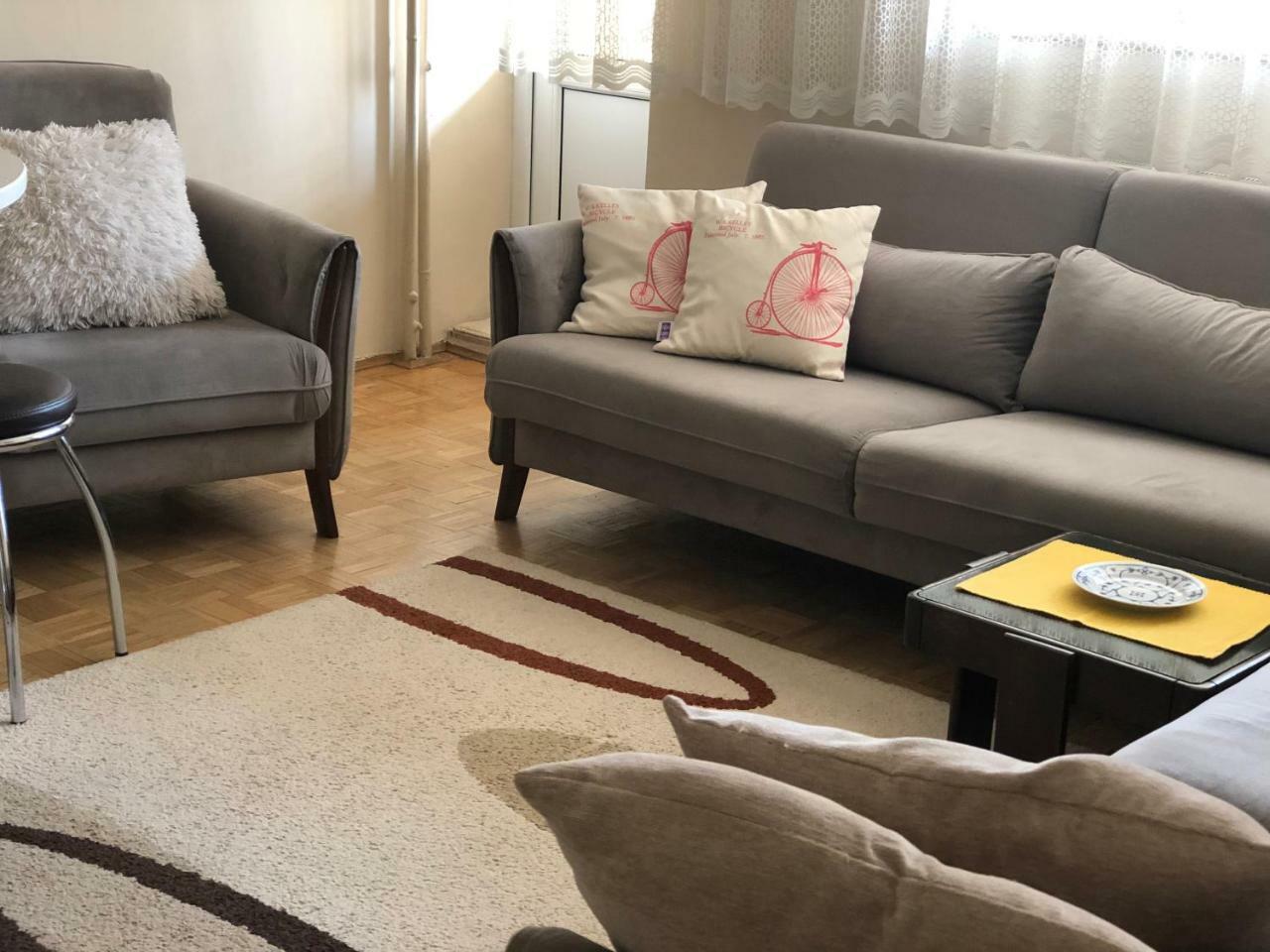 Ulpiana Apartment Priştine Dış mekan fotoğraf